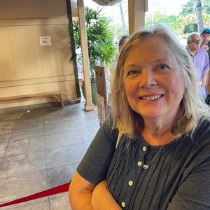 Meet your Posher, Laurel